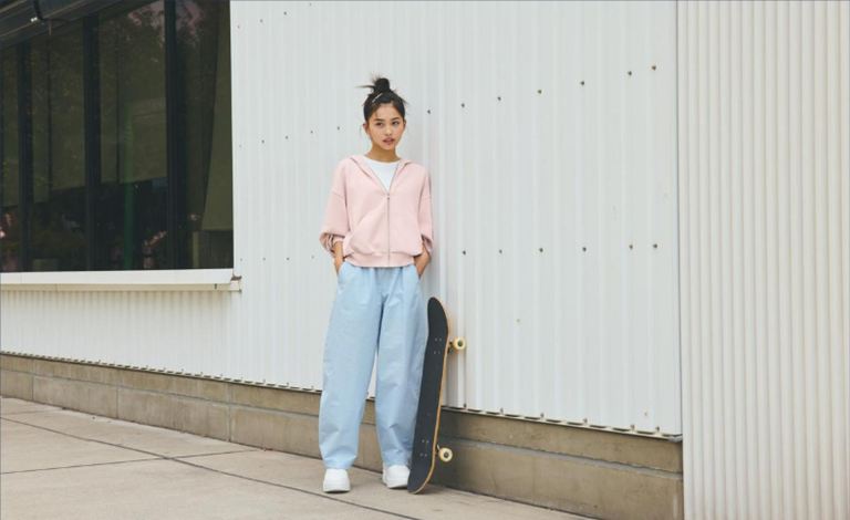 【GU】GIRLSパフスウェットフルジップパーカJR